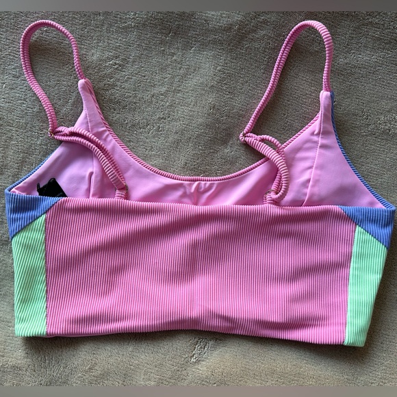 Beach Riot Eva Activewear Top in Colorblock Neon Green Pink and Purple. - Picture 3 of 6